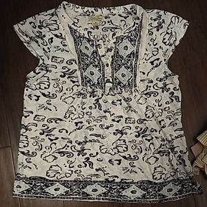 Lucky Brand short sleeve t shirt size M